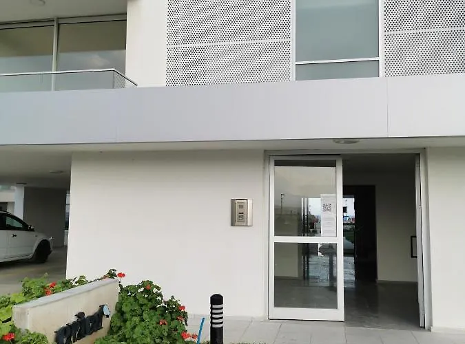 Seasky Abelia Residence, With Sea View, Beach, Pools, Sauna, Bogaz Iskele North Cyprus