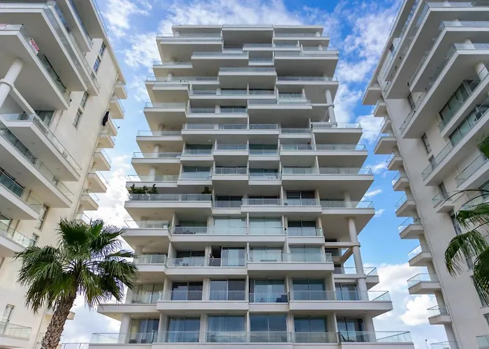 Seasky Abelia Residence, With Sea View, Beach, Pools, Sauna, Bogaz Iskele North Cyprus Boghaz