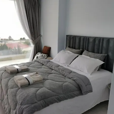 Seasky Abelia Residence, With Sea View, Beach, Pools, Sauna, Bogaz Iskele North Cyprus