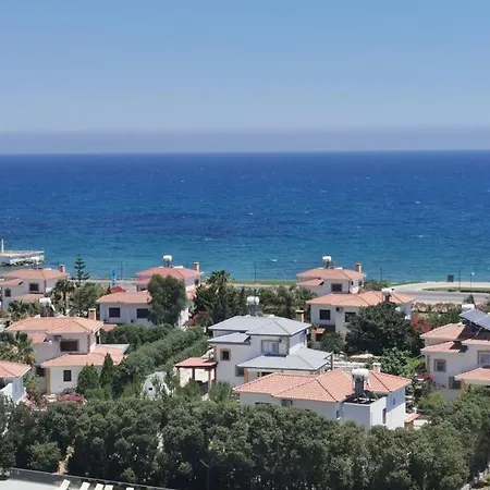 Erika With Sea View Apartment Boghaz