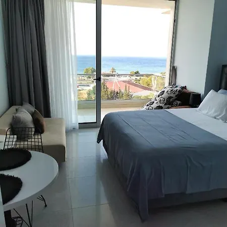 Erika With Sea View Apartment *