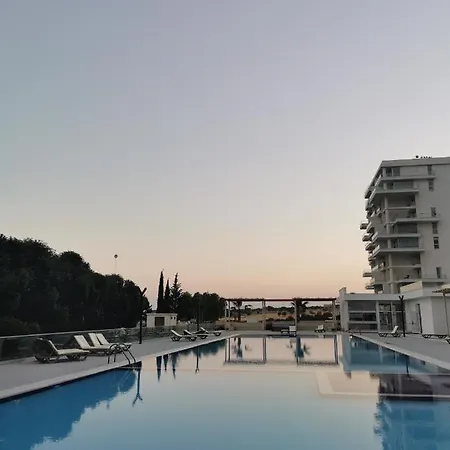 Lägenhet Seasky Abelia Residence, With Sea View, Beach, Pools, Sauna, Bogaz Iskele North Cyprus