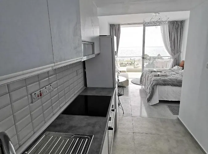 Apartamento Seasky Abelia Residence, With Sea View, Beach, Pools, Sauna, Bogaz Iskele North Cyprus